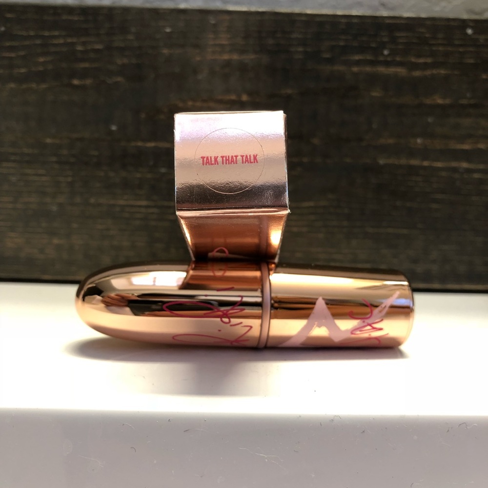 MAC Riri “Talk that Talk” Lipstick